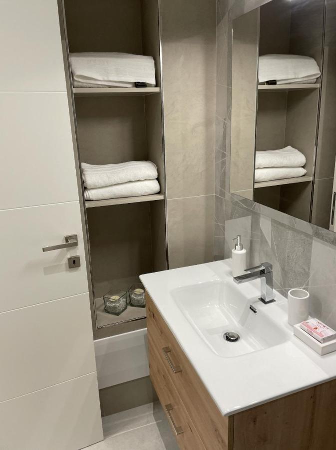 Varese Apartment Экстерьер фото