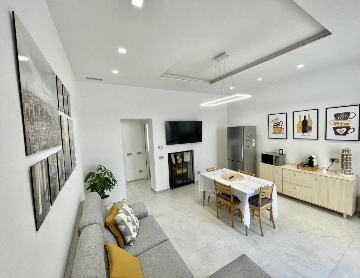 Varese Apartment Экстерьер фото