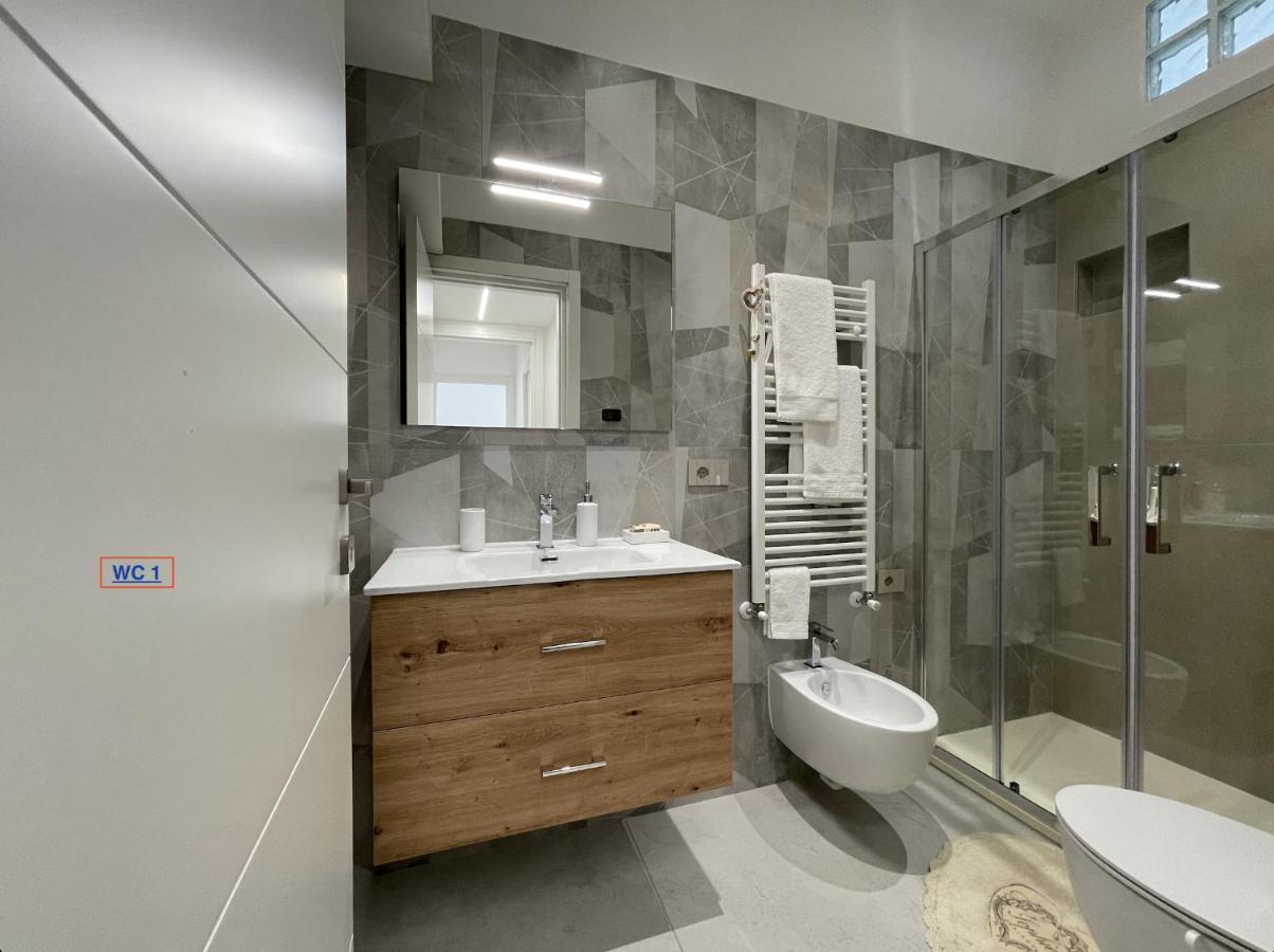Varese Apartment Экстерьер фото